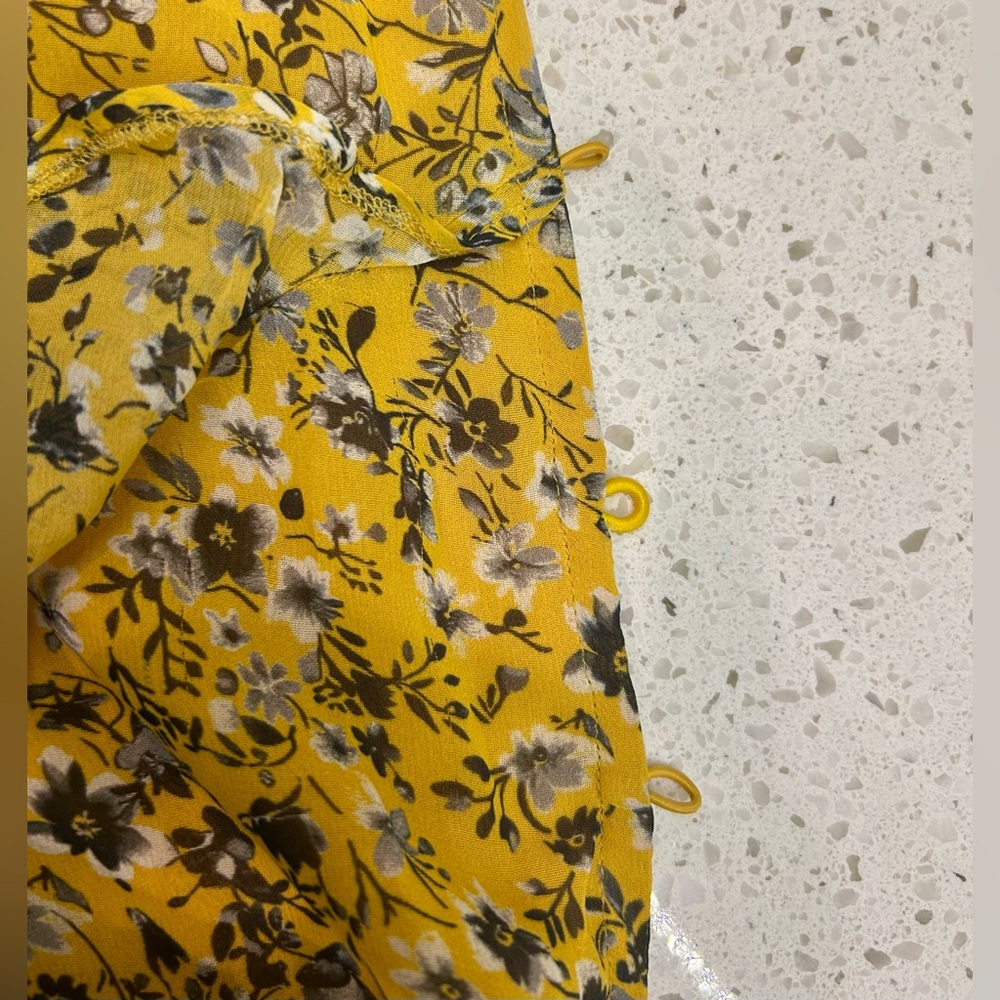 Anthropologie Ruffle Swing Romper, Floral Yellow, NWOT, Medium - Picture 8 of 8